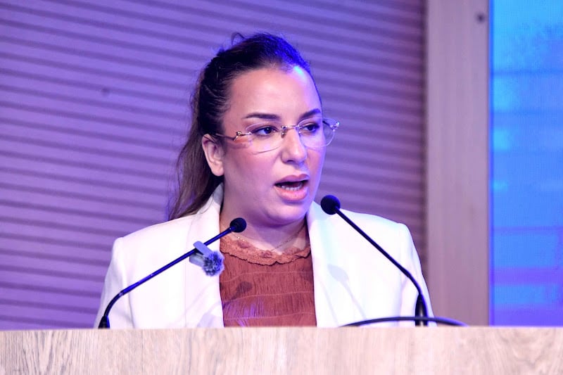 كيف لوزيرة "العدالة الاجتماعية" أن تجهل أجور المغاربة؟